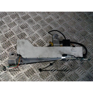 MERCEDES W211 WZMACNIACZ ANTENY 2118200089
