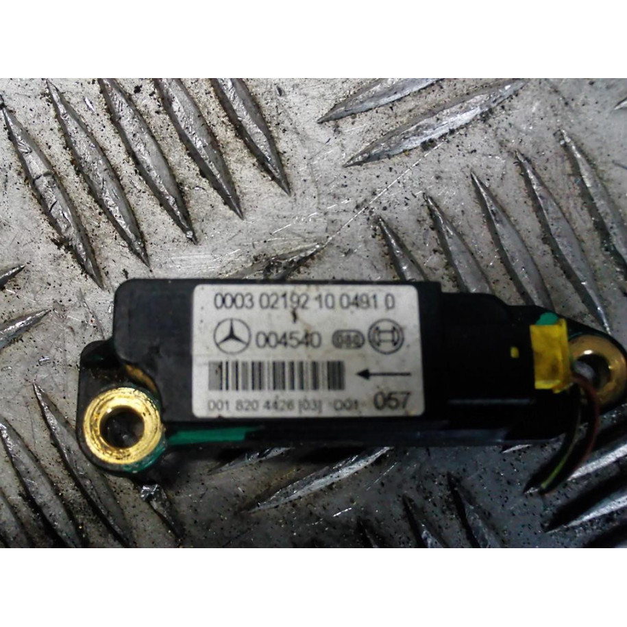 MERCEDES W203 CZUJNIK UDERZENIOWY BOCZNY 0018204426