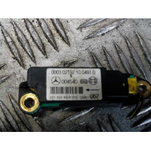 MERCEDES W203 CZUJNIK UDERZENIOWY BOCZNY 0018204426