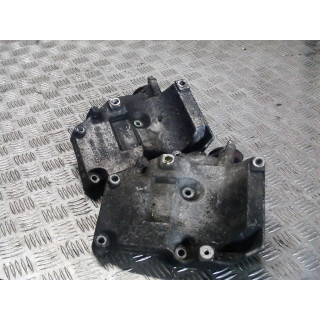 VW PASSAT B5 FL 1.9 TDI ŁAPA SPRĘŻARKI 038260885C