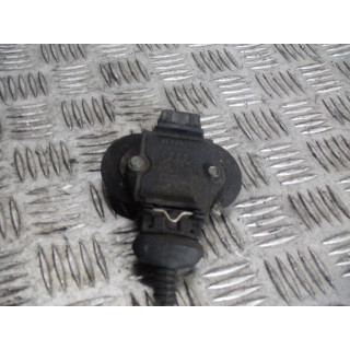 VW PASSAT B5 1.8 T MODUŁ ZAPŁONU 8D0905351