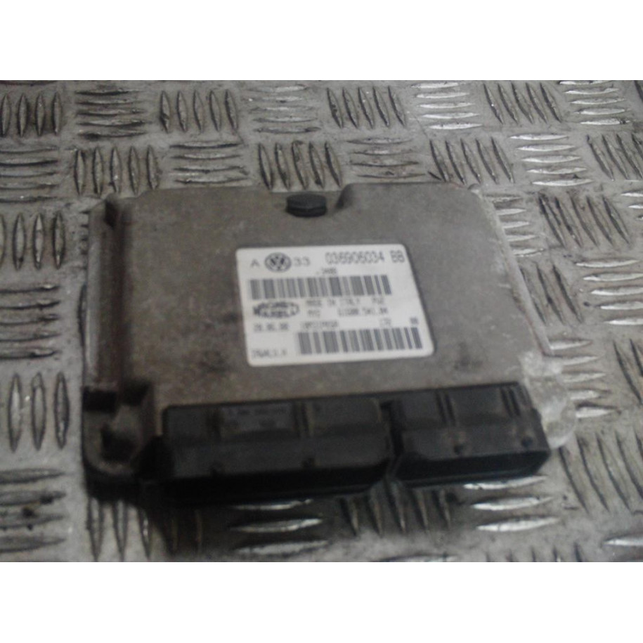 VW GOLF IV 1.6 KOMPUTER SILNIKA 036906034BB