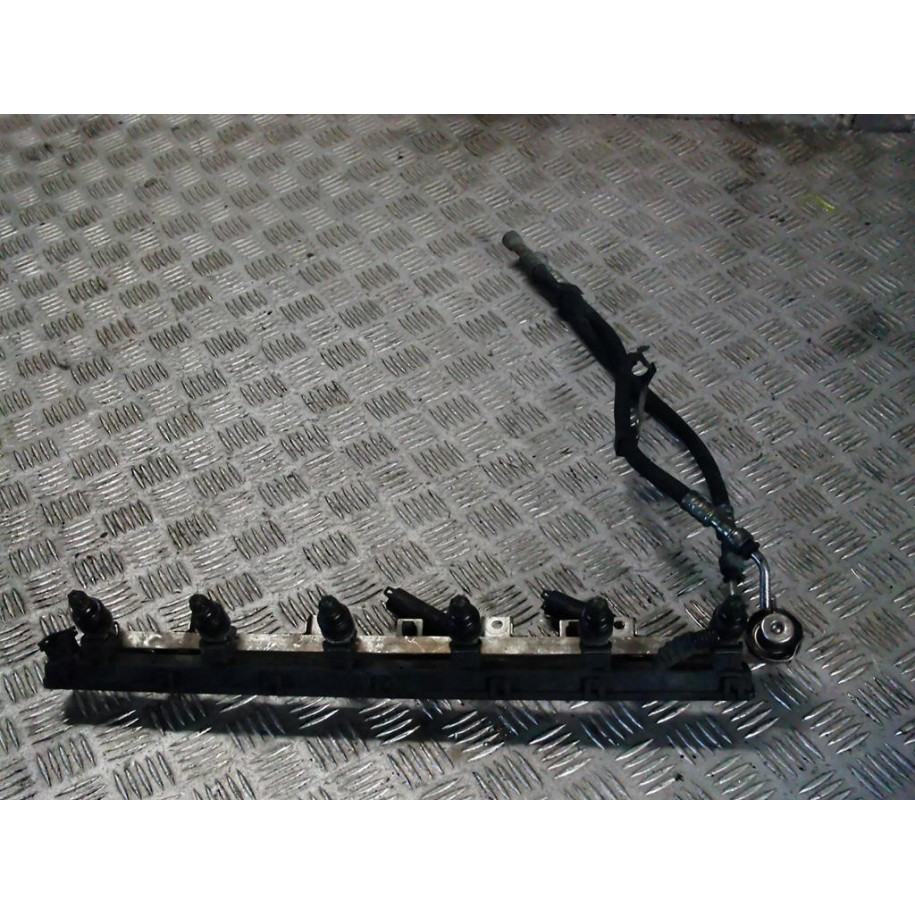BMW E39 2.8 B LISTWA WTRYSKOWA WTRYSKI
