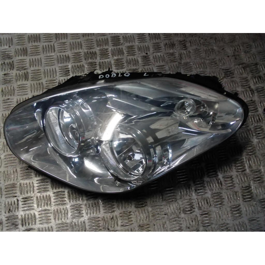 FIAT DOBLO II LAMPA PRZÓD LEWA