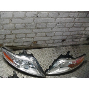 FORD MONDEO MK4 LAMPA PRZÓD...