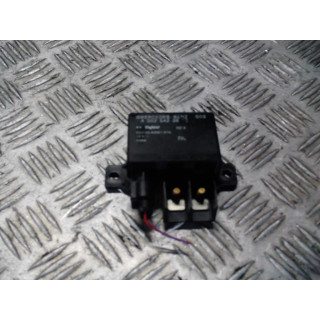 MERCEDES W211 2.2 CDI MODUŁ ŚWIEC 0025423810