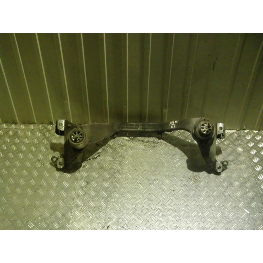AUDI Q7 3.0 TDI BELKA POD SILNIK 7L6199207B