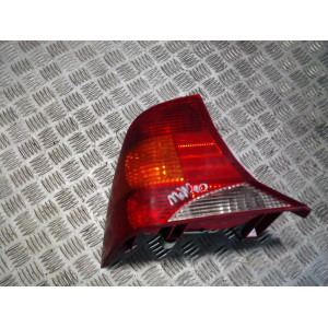 FORD FOCUS MK1 SEDAN LAMPA...