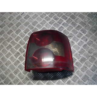 VW PASSAT B5 FL KOMBI LAMPA TYŁ PRAWA