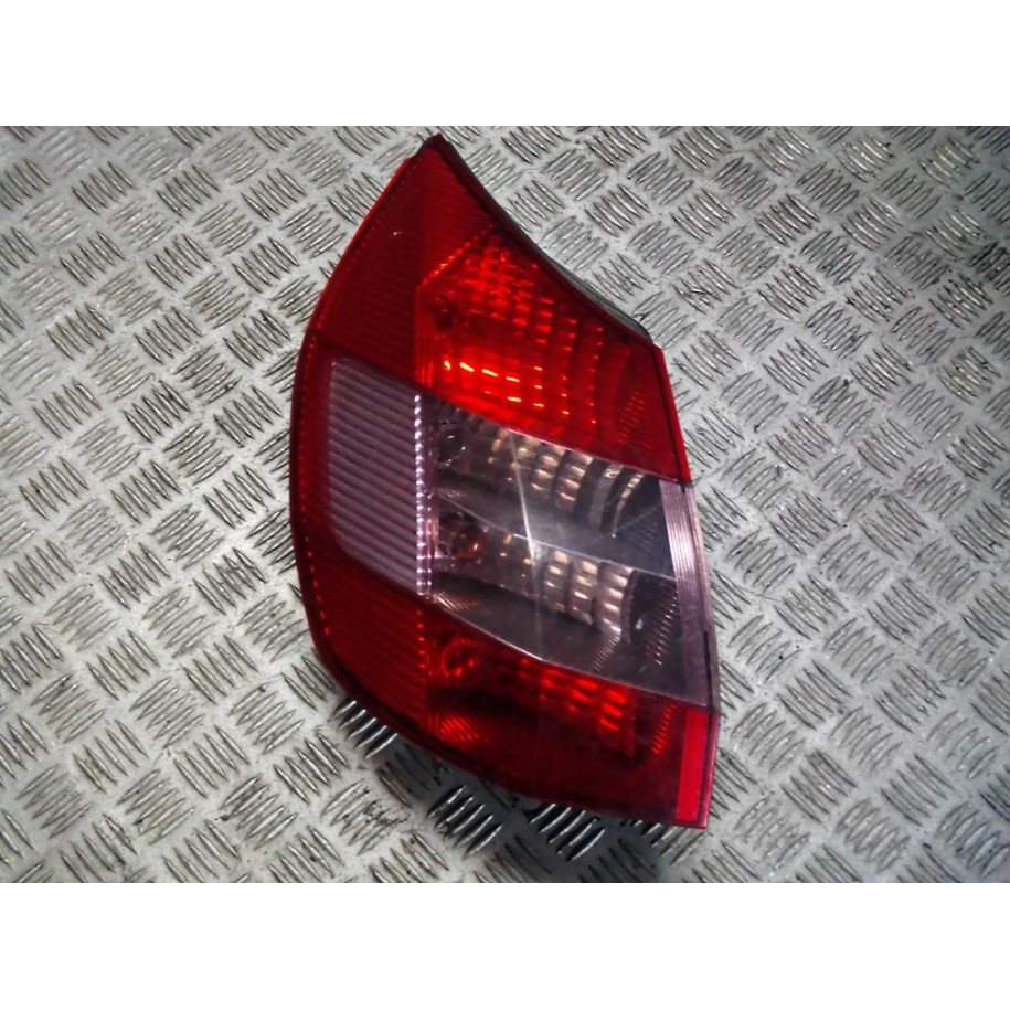 RENAULT SCENIC II LAMPA TYŁ LEWA