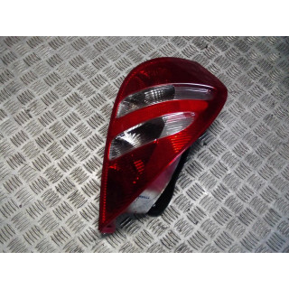 MERCEDES W169 LAMPA TYŁ PRAWA