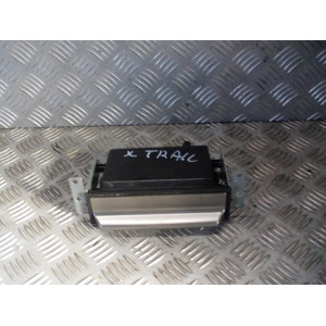 NISSAN X TRAIL T30 SCHOWEK