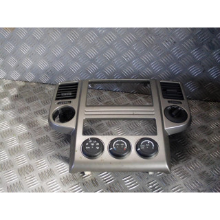 NISSAN X TRAIL T30 PANEL KLIMATYZACJI RAMKA