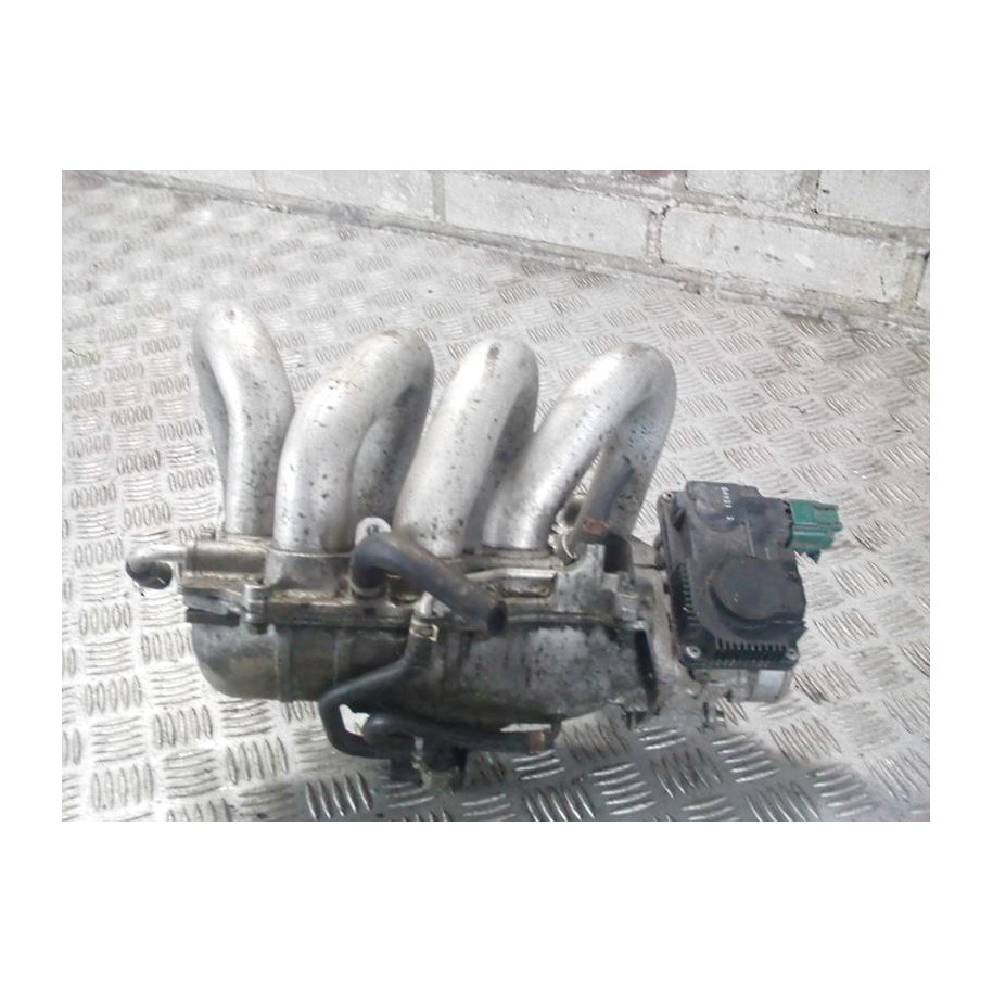 NISSAN ALMERA TINO 1.8 KOLEKTOR SSĄCY