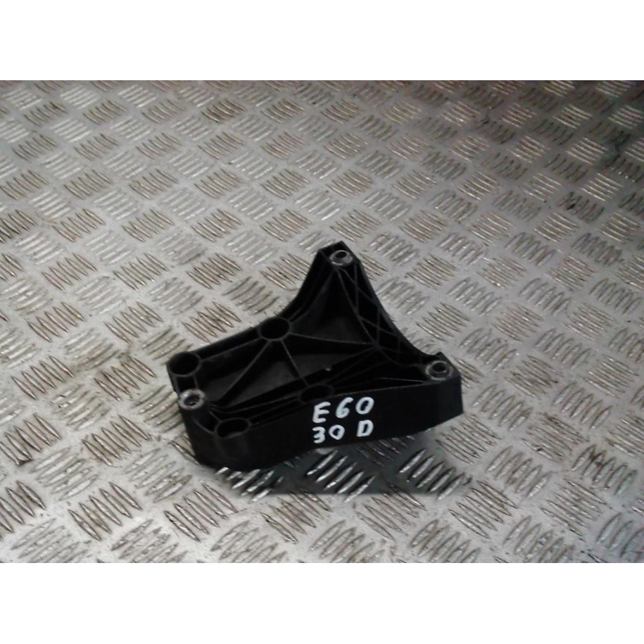 BMW E60 3.0 D ŁAPA SPRĘŻARKI
