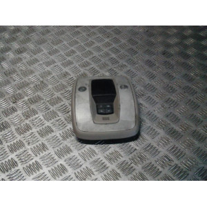 VOLVO S60 II LAMPKA PODSUFITKI