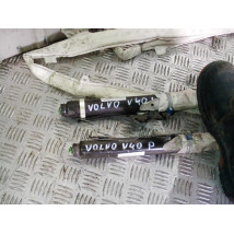 VOLVO V40 KURTYNA PRAWA/LEWA