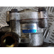 VOLVO V40 1,8 POMPA WSPOMAGANIA 53111074