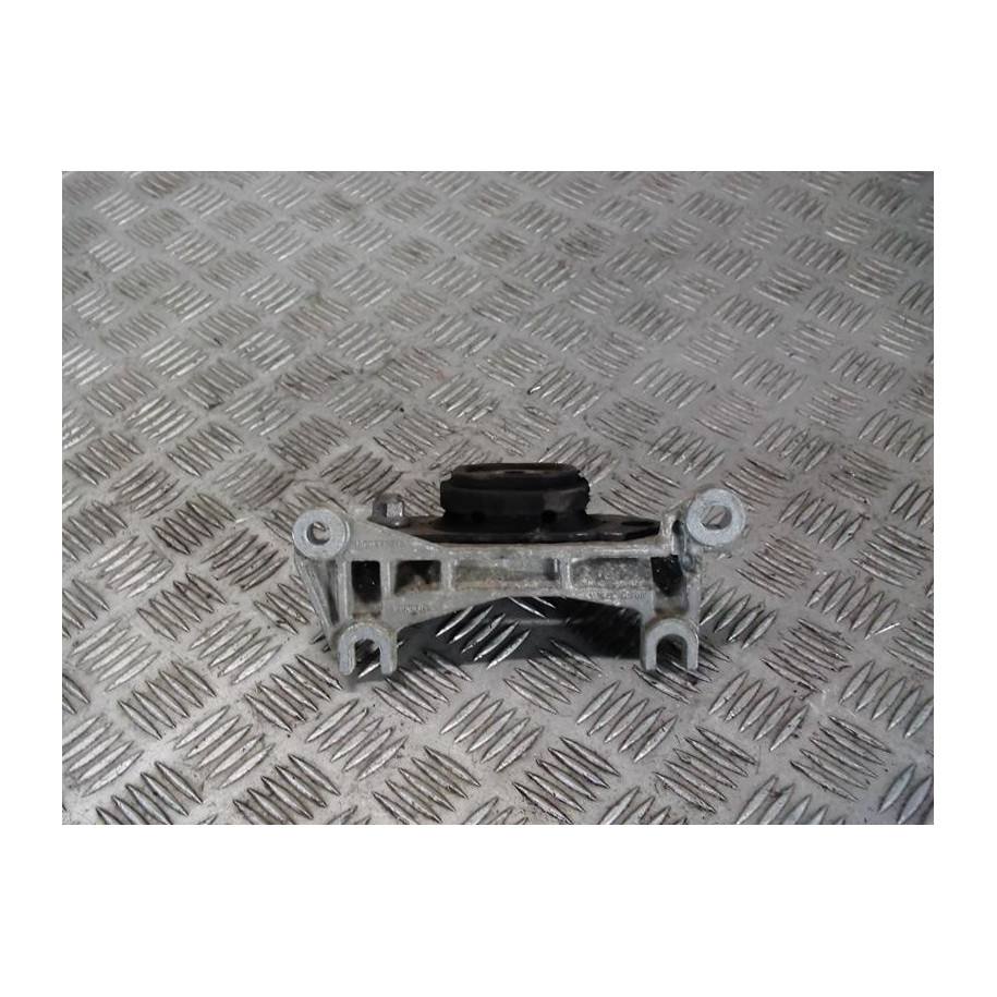 RENAULT SCENIC II 1,5 DCI ŁAPA SKRZYNI 8200277212