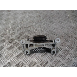 RENAULT SCENIC II 1,5 DCI ŁAPA SKRZYNI 8200277212