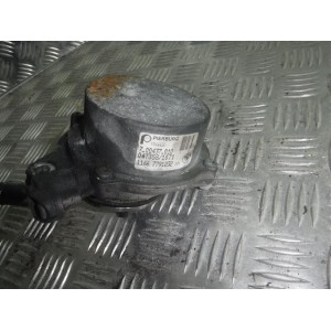BMW E87 E90 2.0D POMPA VACUM 7791232