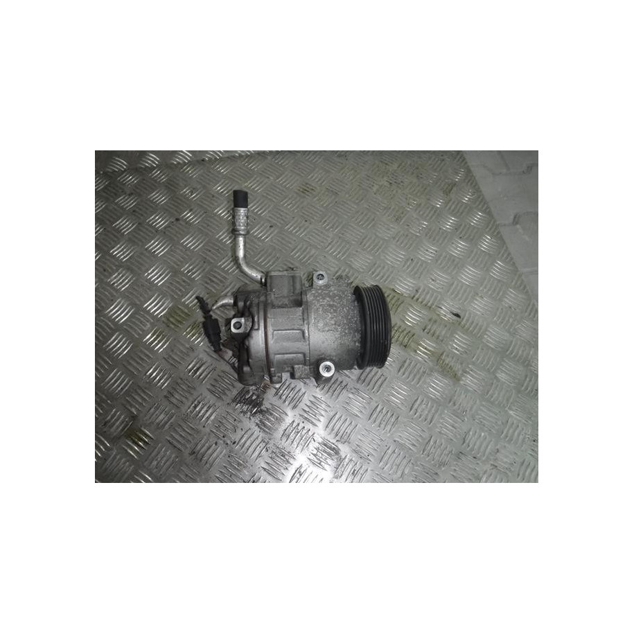 SPRĘŻARKA KLIMATYZACJI SEAT 1.4- 6Q0820808