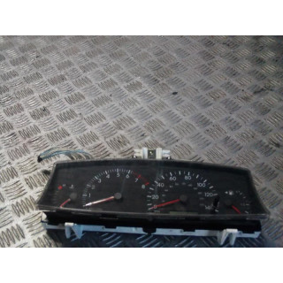 TOYOTA COROLLA E12 1.6 VVTI LICZNIK