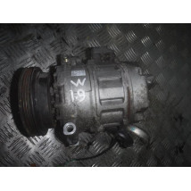 SPRĘŻARKA KLIMATYZACJI VW PASSAT 1.9- 8D0260808