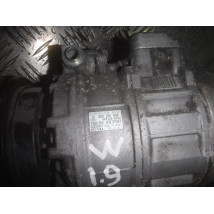 SPRĘŻARKA KLIMATYZACJI VW PASSAT 1.9- 8D0260808