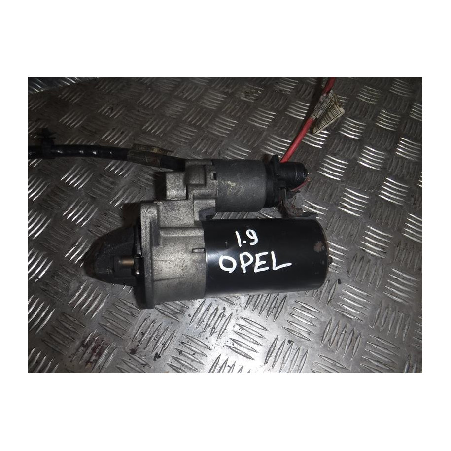 Opel  1.9 CDTI  ROZRUSZNIK
