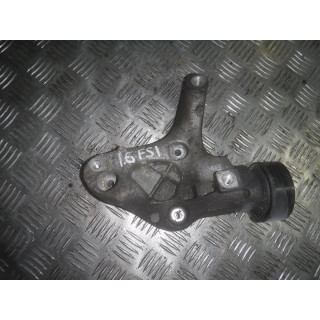 VW GOLF V 1.6 FSI 07r ŁAPA UCHWYT NAPINACZ