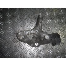 VW GOLF V 1.6 FSI 07r ŁAPA UCHWYT NAPINACZ