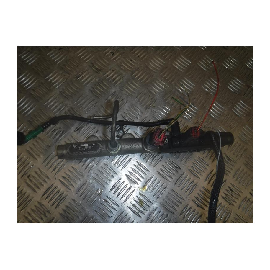 Citroen Listwa wtryskowa 0445214017