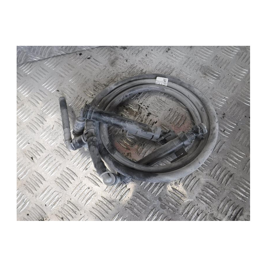 BMW F30 WIĄZKA PRZEWÓD SPRYSKIWACZY I  DYSZE SPRYSKIWACZY 7241690-03
