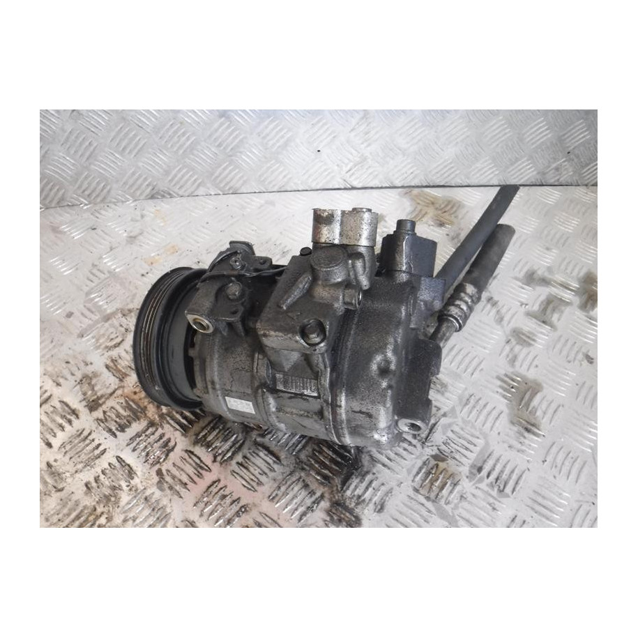 AUDI A4 B5 PASSAT B5 SPRĘŻARKA KLIMATYZACJI DENSO 8d0260808