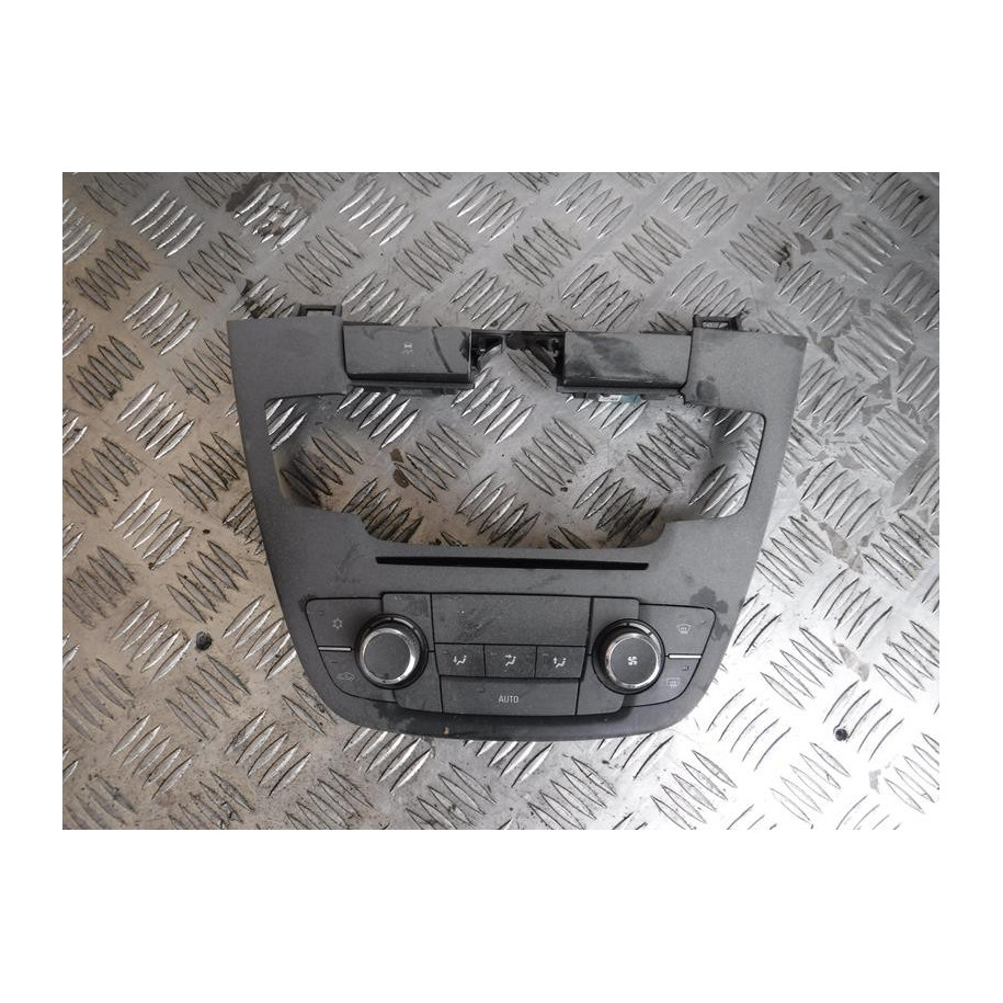 OPEL INSIGNIA PANEL KLIMATYZACJI- GM13273095
