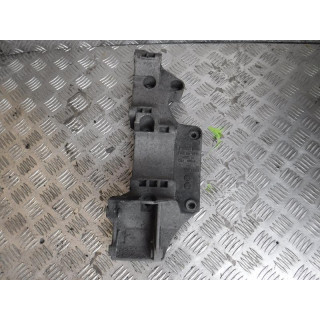 AUDI VW ŁAPA WSPORNIK MOCOWANIE- R045903143C