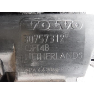 VOLVO 2.4 OSLONA POKRYWA SILNIKA- 30757312