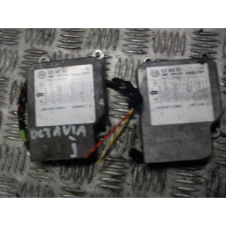 SKODA OCTAVIA MODUŁ AIRBAG 1C0909601