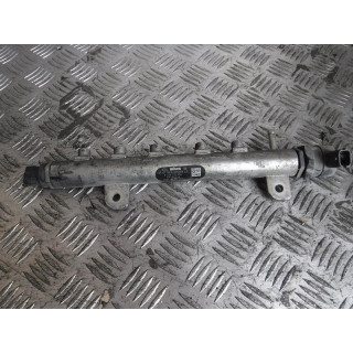 OPEL ZAFIRA ASTRA 1.9 LISTWA WTRYSKOWA- 0445214056