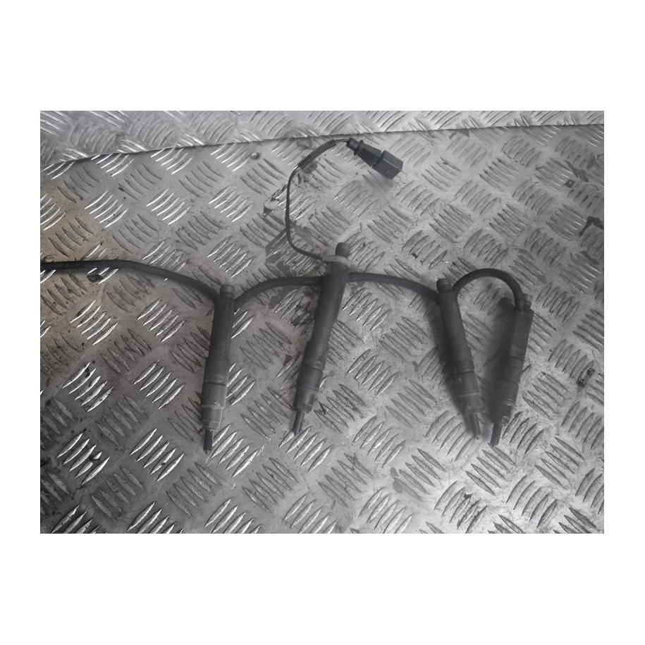 VW AUDI SEAT WTRYSKIWACZ WTRYSK KOMPLET