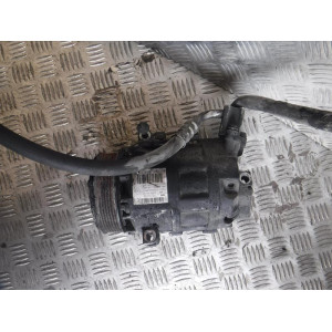 RENAULT TRAFFIC, OPEL VIVARO SPRĘŻARKA KLIMATYZACJI- 8200454172E