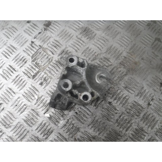FORD FOCUS MK2 2.0 ŁAPA UCHWYT SILNIKA- SM51-6030