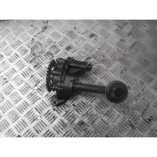 VW GOLF SEAT POMPA OLEJU- 06A115105B