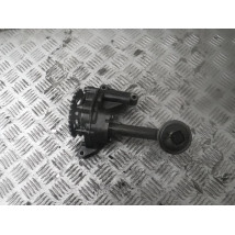 VW GOLF SEAT POMPA OLEJU- 06A115105B